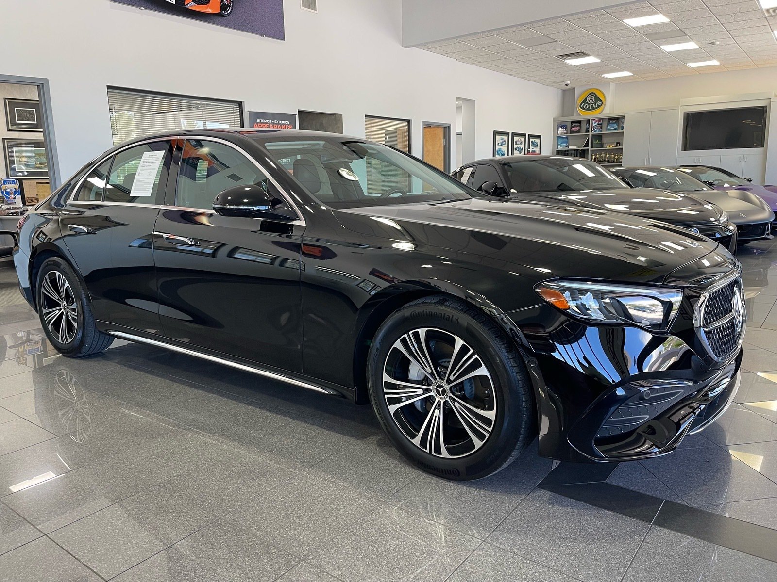 Used 2025 Mercedes-Benz E 350 Sedan image 7