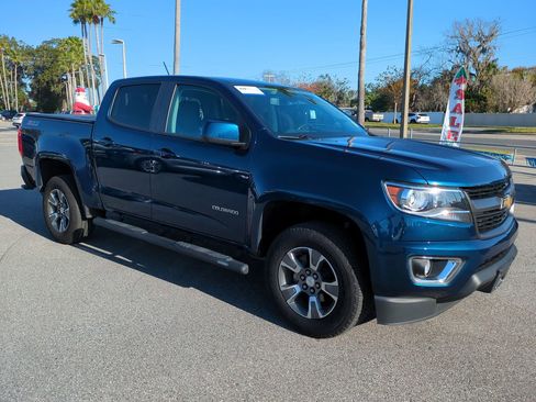 Used 2019 Chevrolet Colorado Z71 image 2