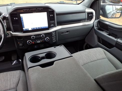 Used 2021 Ford F150 XLT w/ Equipment Group 302A High image 8