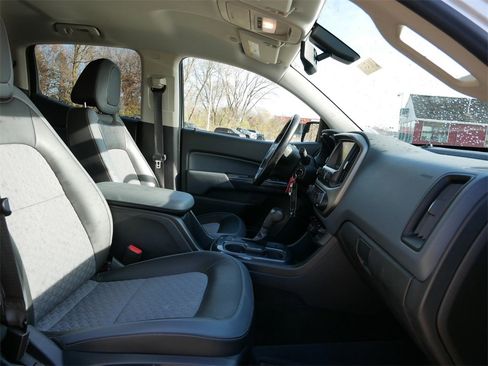 Used 2015 Chevrolet Colorado Z71 image 8