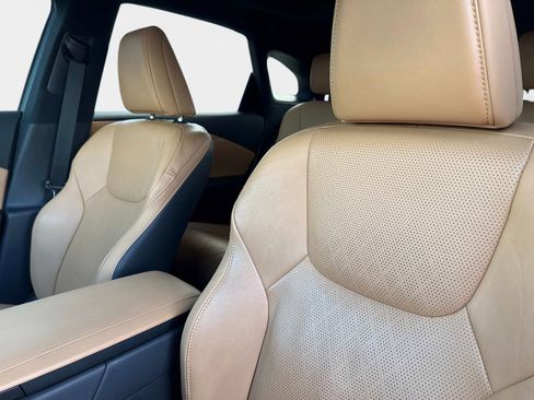 Used 2023 Lexus RX 350 Premium Plus w/ Accessory Package FWD image 20
