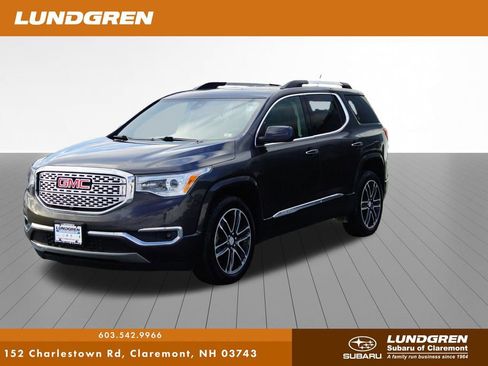 Used 2017 GMC Acadia Denali w/ Technology Package image 41