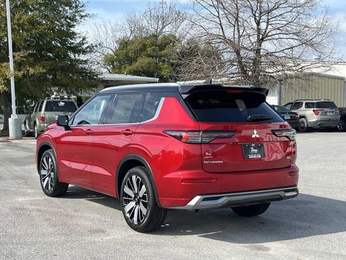 New 2026 Mitsubishi Outlander SEL AWD/4WD image 3