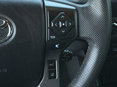 Used 2021 Toyota Tacoma TRD Pro AWD/4WD image 14