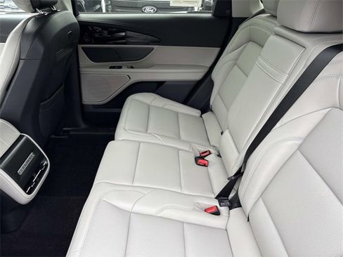 New 2026 Lincoln Nautilus Premier w/ Jet Appearance Package image 18