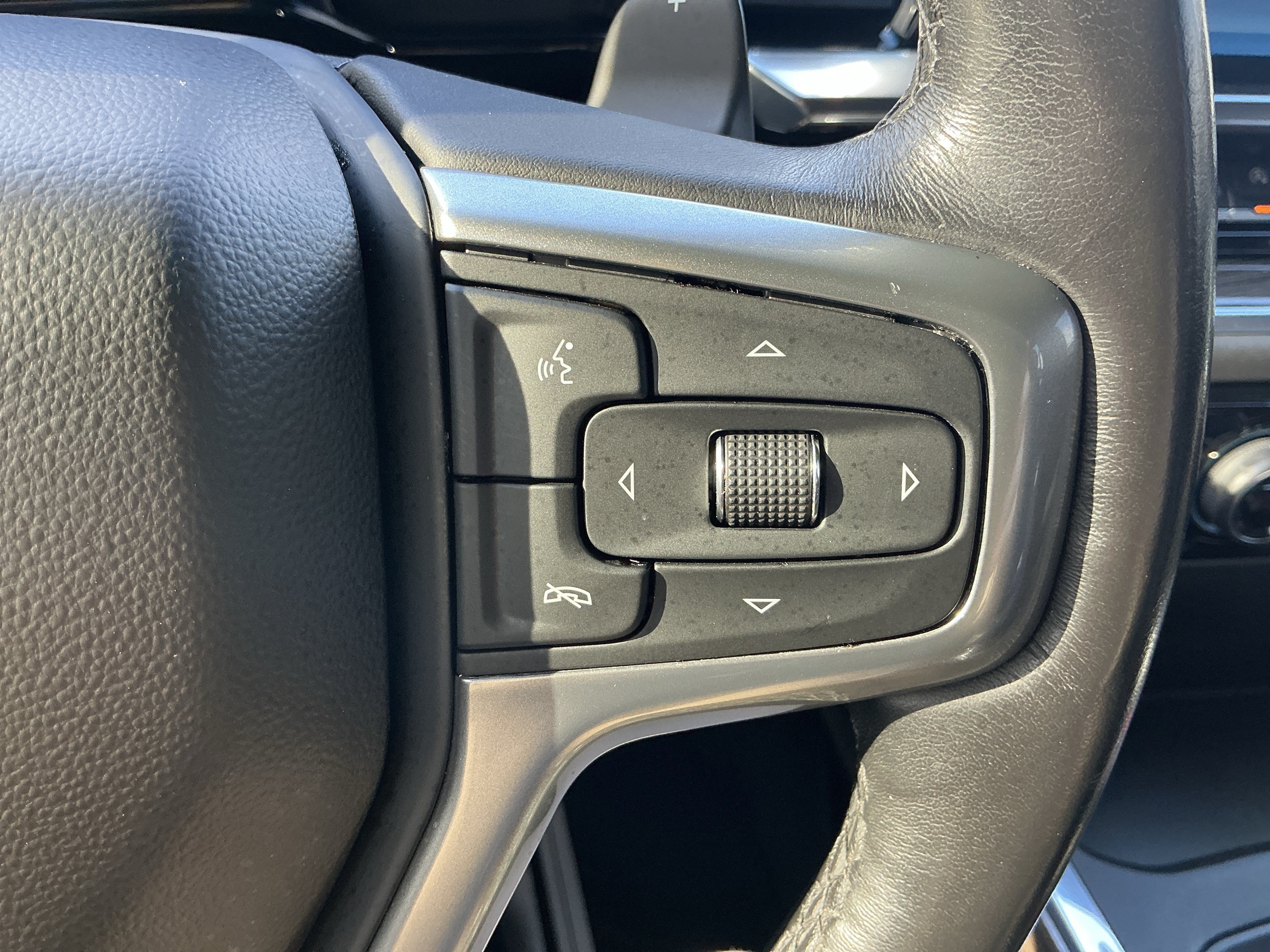 Used 2022 Chevrolet Silverado 1500 RST w/ RST All Star Premium Package AWD/4WD image 18