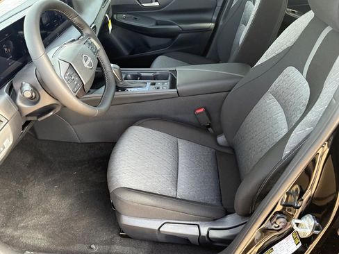 New 2026 Nissan Sentra SV FWD image 18