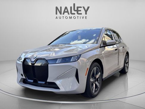 Used 2026 BMW iX xDrive45 image 1