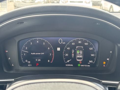 Used 2023 Honda Civic Touring image 15
