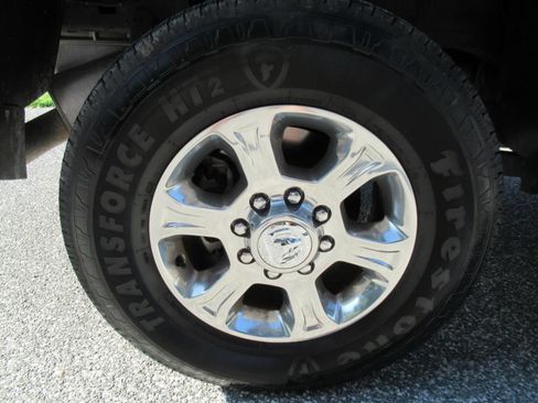 Used 2025 RAM 2500 Big Horn AWD/4WD image 8