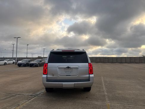 Used 2020 Chevrolet Suburban LT w/ Texas Edition Package RWD image 19