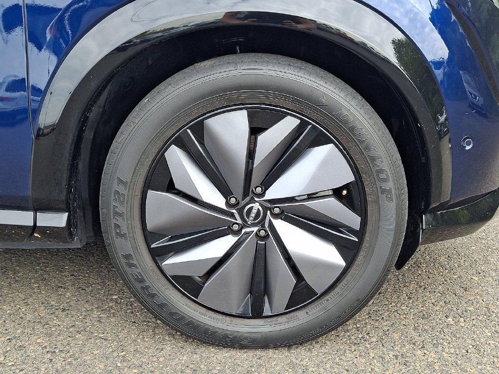 Certified 2024 Nissan Ariya AWD image 9