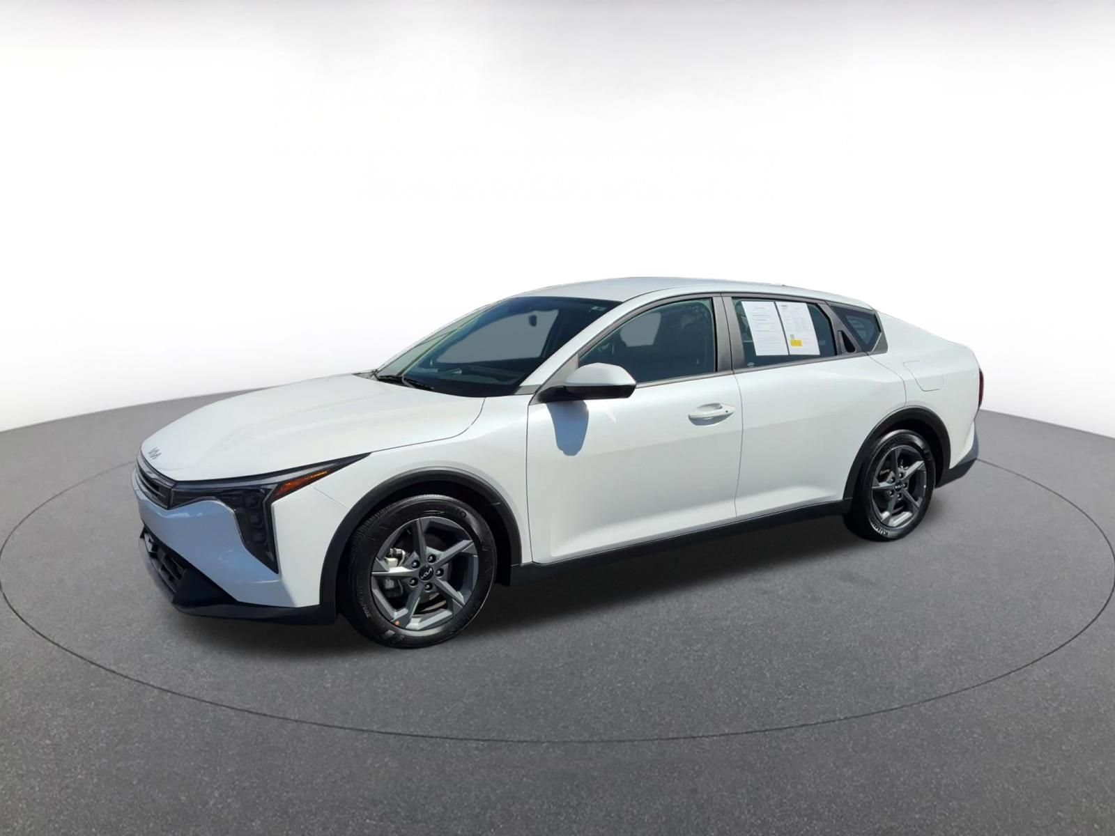 Used 2025 Kia K4 FWD image 7