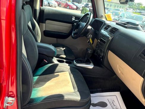 Used 2006 HUMMER H3 Sport Utility image 15