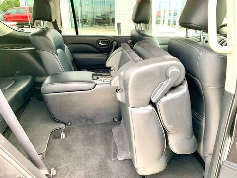 Used 2024 INFINITI QX80 Luxe AWD/4WD image 31