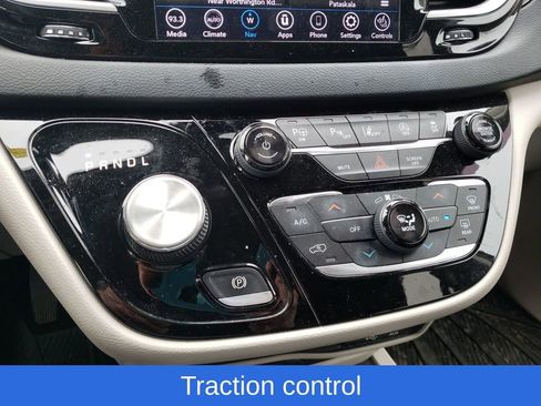 Used 2020 Chrysler Pacifica Touring-L Plus w/ Advanced Safetytec Group image 26