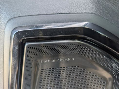 Used 2024 RAM 3500 Limited image 26