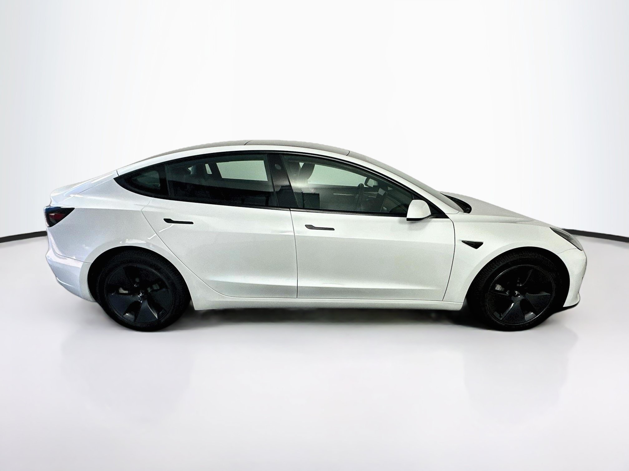 Used 2023 Tesla Model 3 Standard Range RWD image 10
