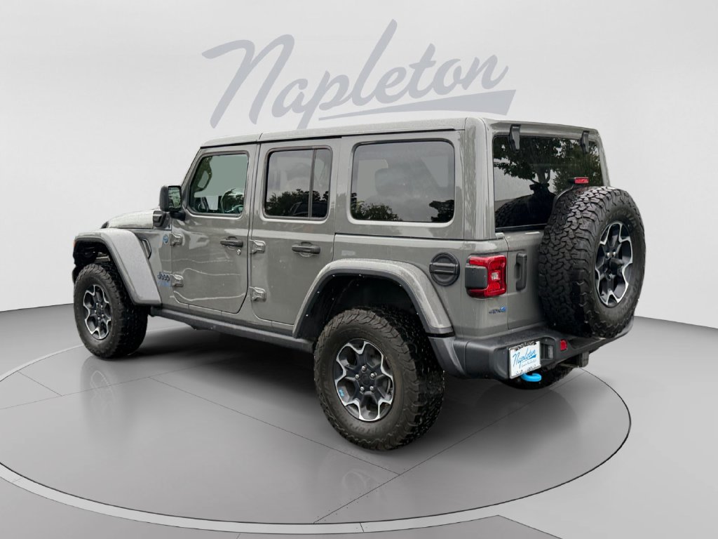 Used 2022 Jeep Wrangler Unlimited Rubicon 4xe w/ Cold Weather Group AWD/4WD image 3