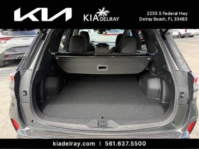 Used 2025 Subaru Forester Premium AWD/4WD image 8