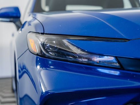 Used 2025 Toyota Camry LE image 13