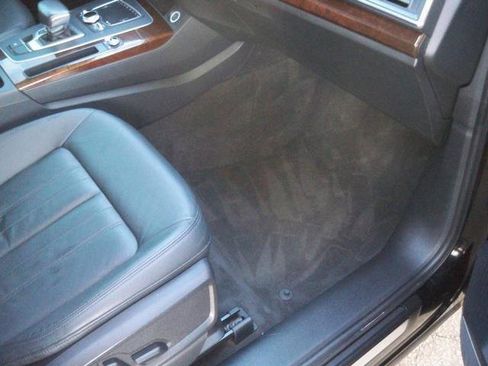 Used 2018 Audi Q5 2.0T Premium Plus image 18