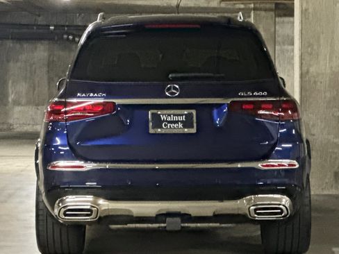 New 2026 Mercedes-Benz Maybach GLS 600 4MATIC image 9