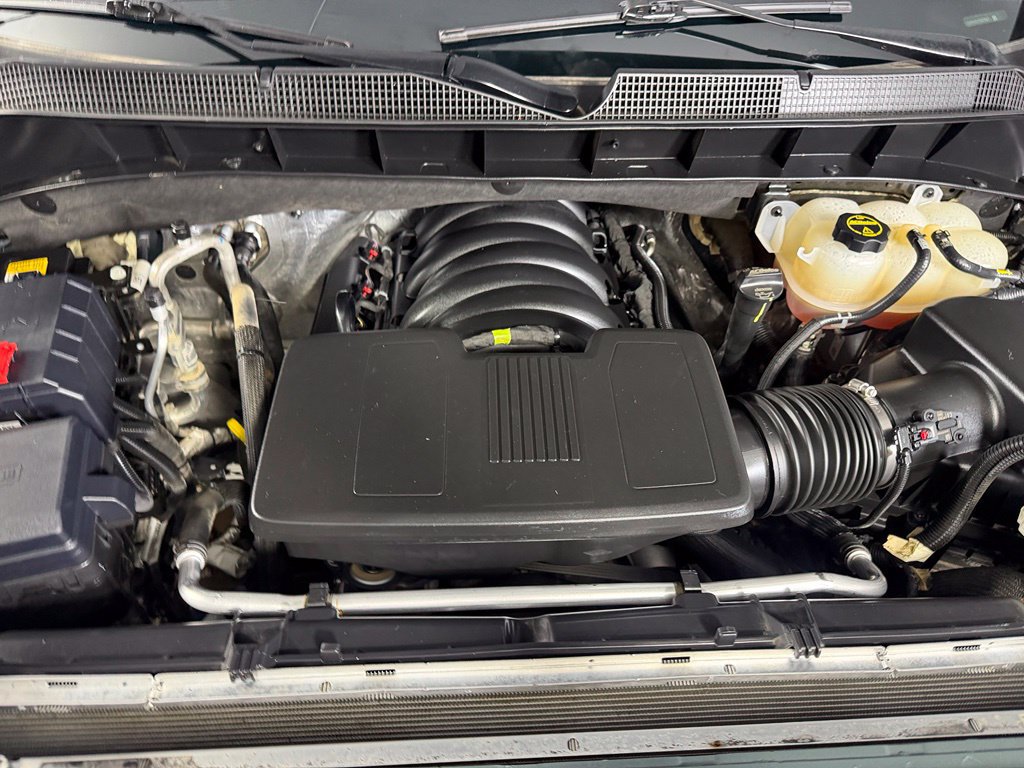 Used 2025 Chevrolet Silverado 1500 LT RWD image 22