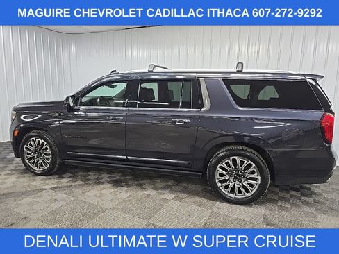 Used 2023 GMC Yukon XL Denali Ultimate AWD/4WD image 4