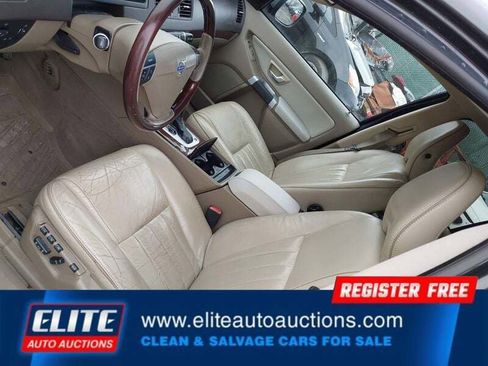 Used 2013 Volvo XC90 3.2 image 31