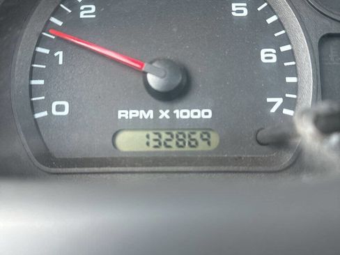 Used 2004 Ford Ranger XL image 3