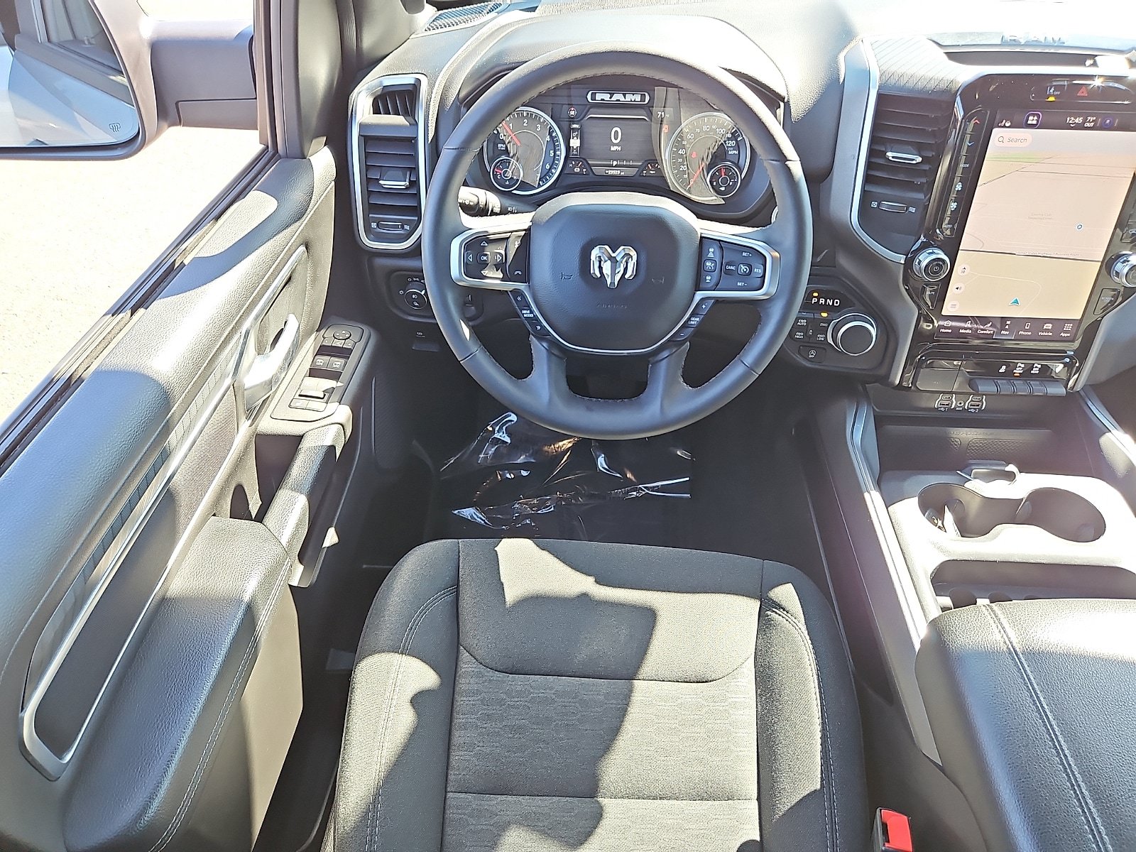 Certified 2025 RAM 1500 Big Horn AWD/4WD image 11