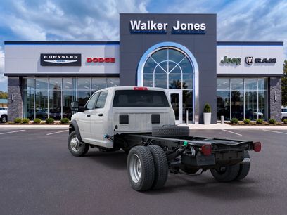 New 2026 RAM 5500 4x4 Crew Cab