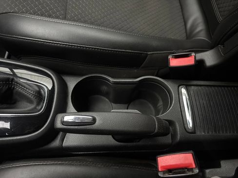 Used 2018 Buick Encore Preferred FWD image 27