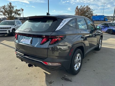 Used 2023 Hyundai Tucson SE image 19