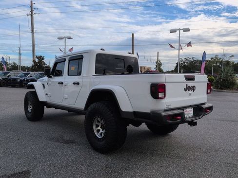 Used 2022 Jeep Gladiator Rubicon AWD/4WD image 6