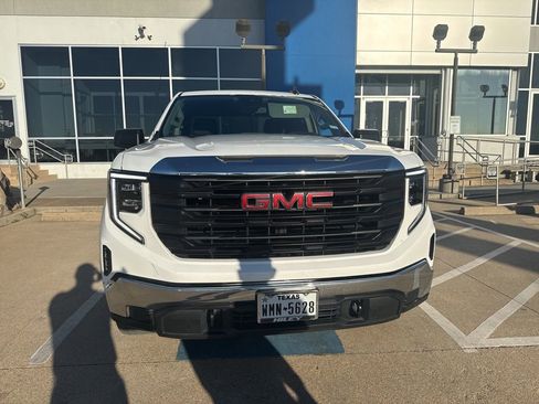 Used 2025 GMC Sierra 1500 Pro w/ Pro Value Package image 2