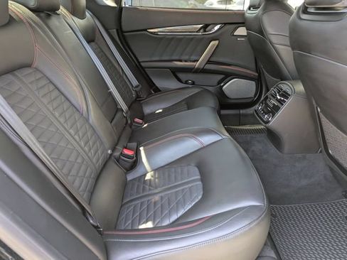 Used 2019 Maserati Quattroporte S GranSport Q4 AWD/4WD image 29