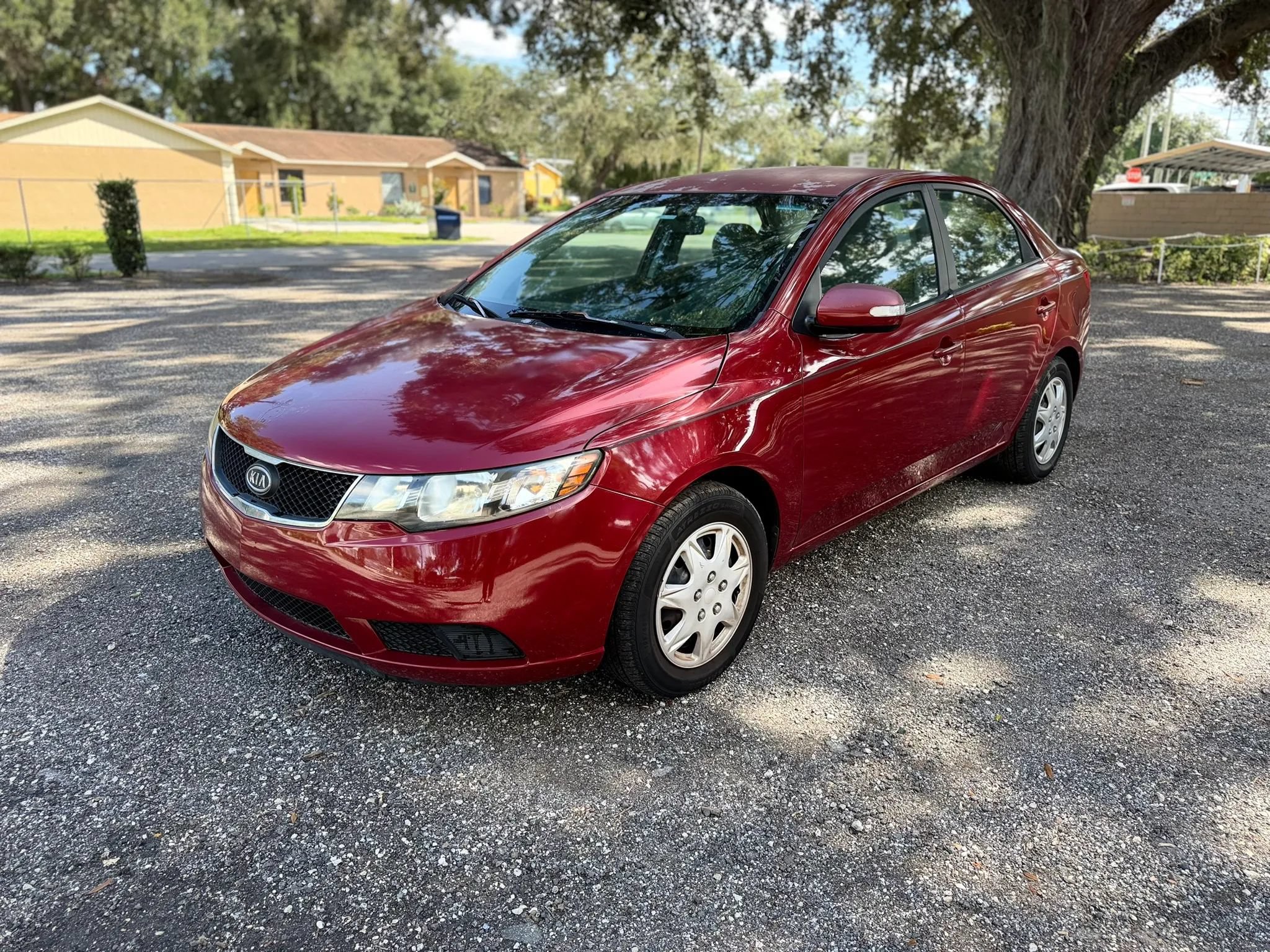Used 2010 Kia Forte EX FWD image 1