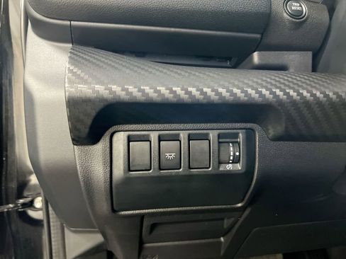 Used 2023 Subaru Ascent Premium image 18