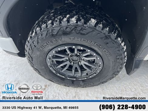 Used 2025 GMC Sierra 1500 AT4 w/ AT4 Preferred Package image 11