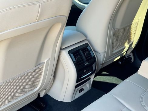 Used 2021 BMW X3 xDrive30i w/ Premium Package image 24