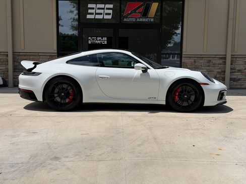 Used 2023 Porsche 911 Carrera 4 GTS w/ Premium Package AWD/4WD image 2