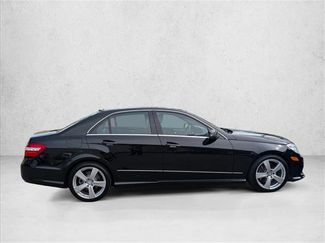 Used 2010 Mercedes-Benz E 350 Sedan video 4