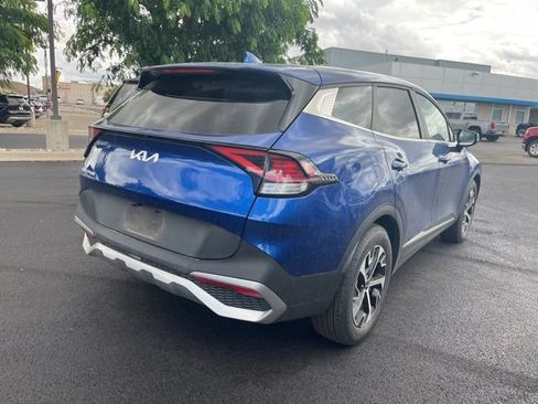 Used 2023 Kia Sportage EX FWD image 4