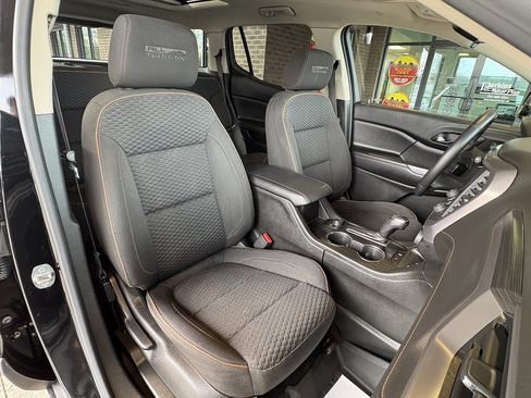 Used 2017 GMC Acadia SLE w/ Driver Alert Package I image 29