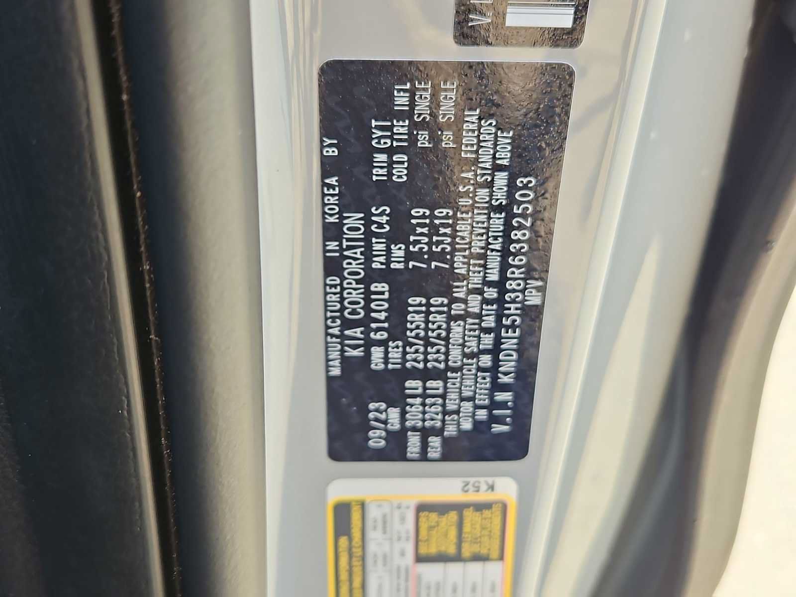 Used 2024 Kia Carnival SX FWD image 24