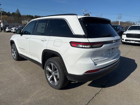 New 2026 Jeep Grand Cherokee Limited image 3