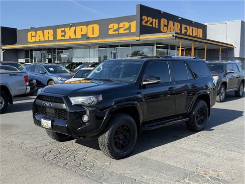 Used 2022 Toyota 4Runner SR5 Premium w/ TRD Black Wheel Package (TMS) RWD image 1
