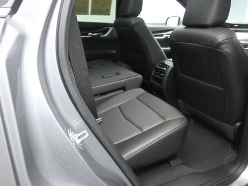 Used 2025 Cadillac XT5 Premium Luxury FWD image 26